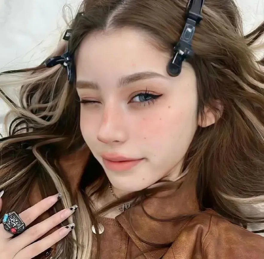 巴黎奇女子